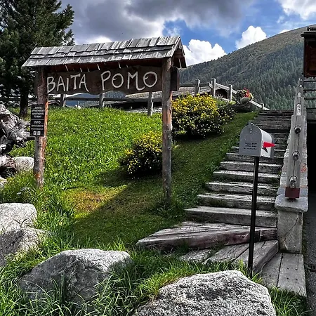 Pomo Apartmanhotel